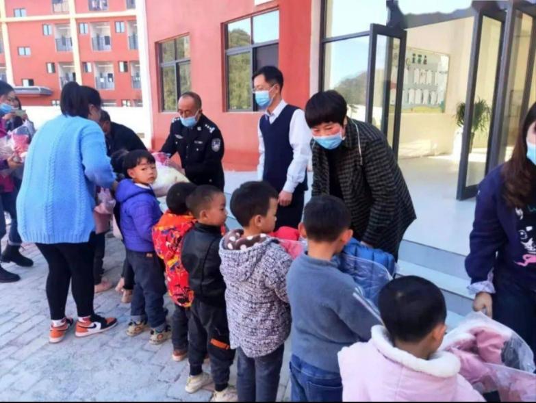 如图片无法显示，请耐心等待