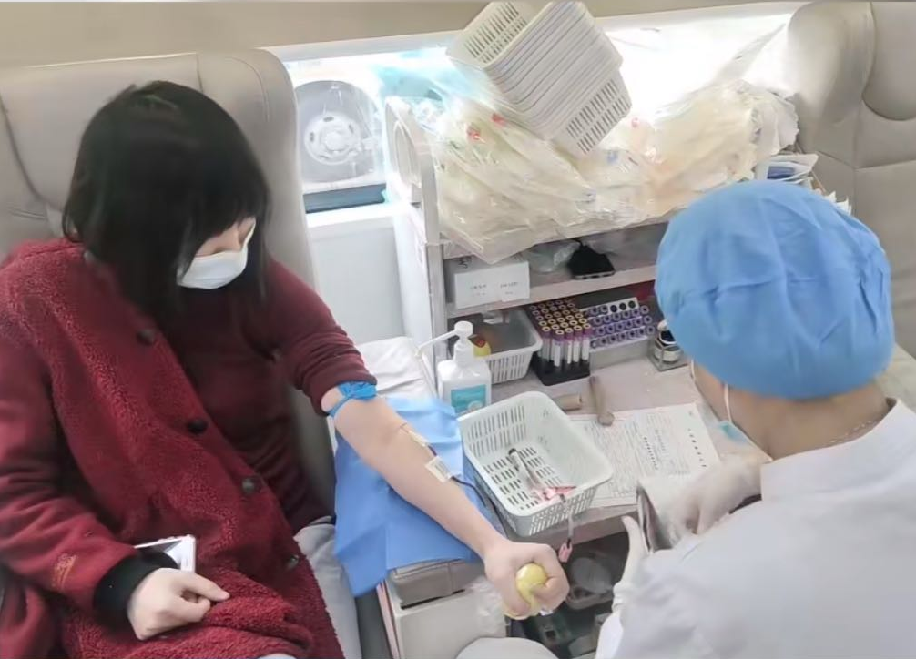 宏昌-媒体报道1.doc 如图片无法显示,请耐心等待