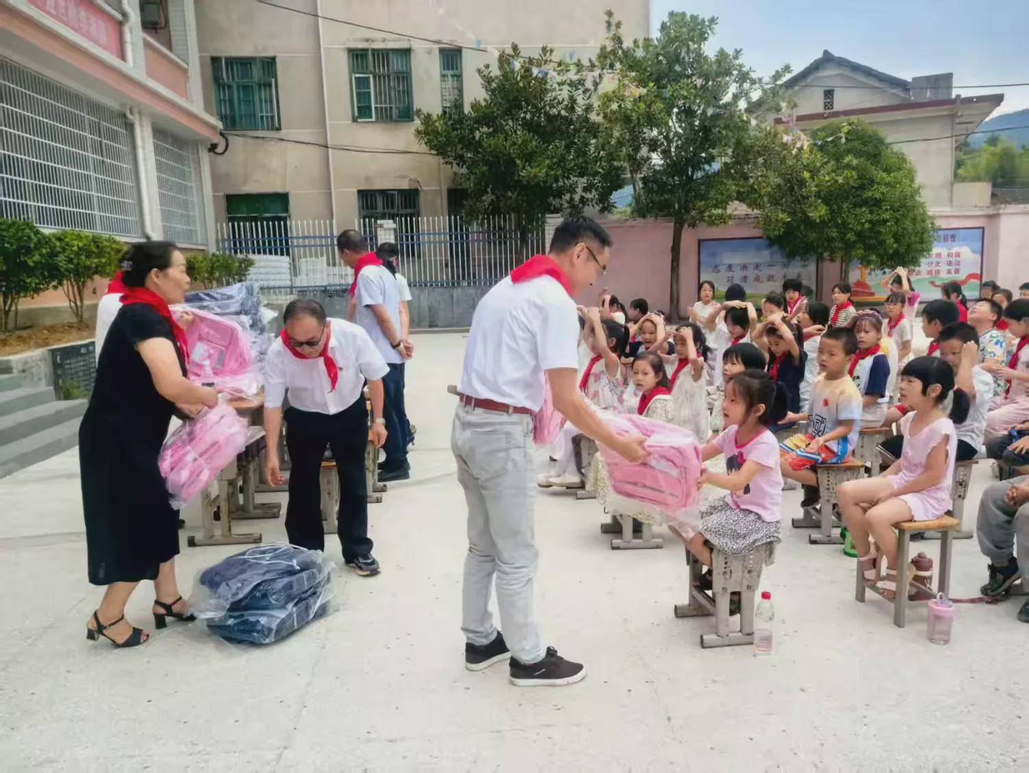 如图片无法显示，请耐心等待