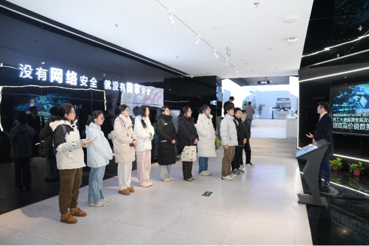 如图片无法显示，请耐心等待